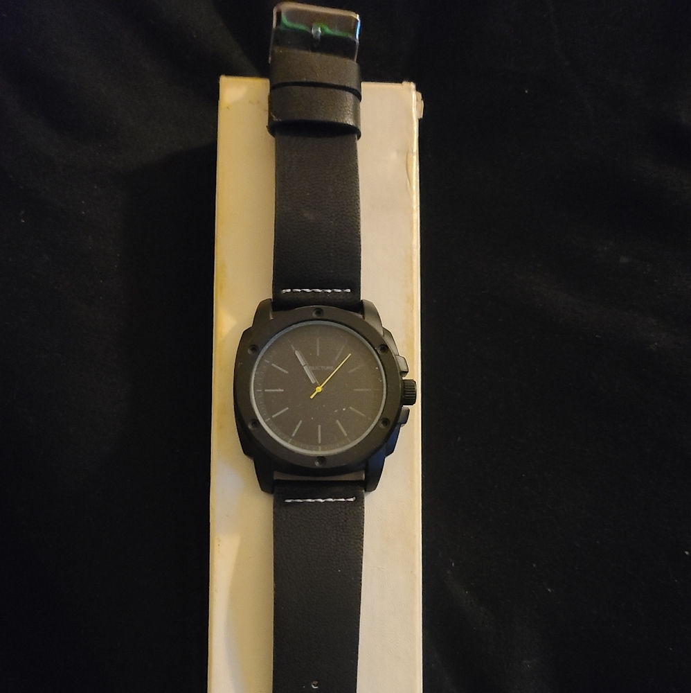 Structure mens watch new no tags leather all black - Picture 2 of 4